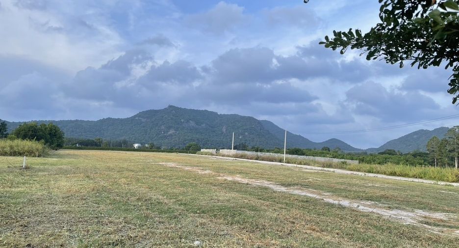 À vendre terrain à Hua Hin, Prachuap Khiri Khan