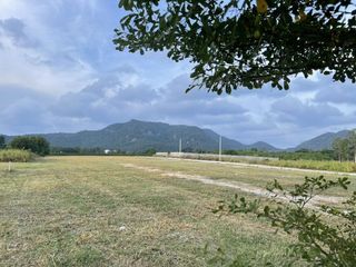 À vendre terrain à Hua Hin, Prachuap Khiri Khan