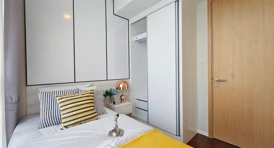 For sale 2 bedrooms condo in Watthana, Bangkok
