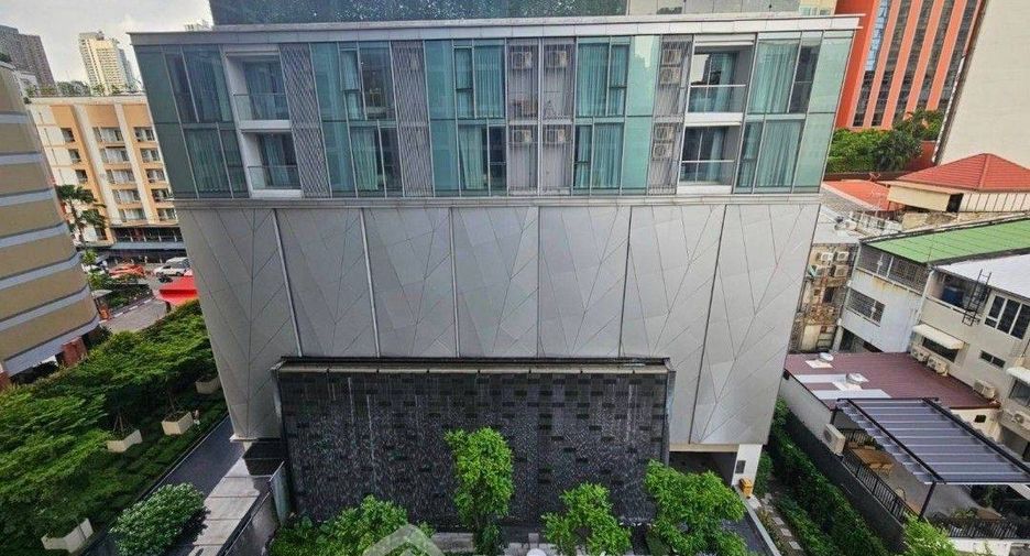 For sale 2 bedrooms condo in Watthana, Bangkok