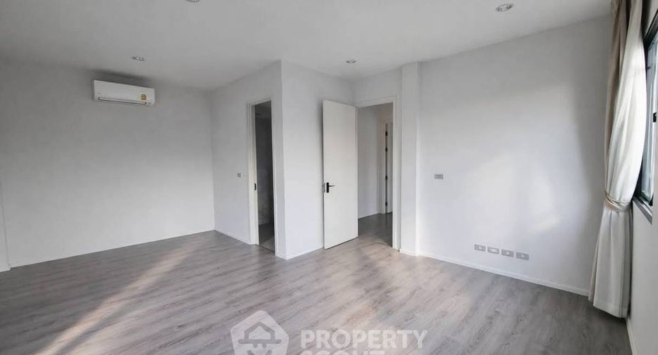 For sale 4 bedrooms condo in Prawet, Bangkok