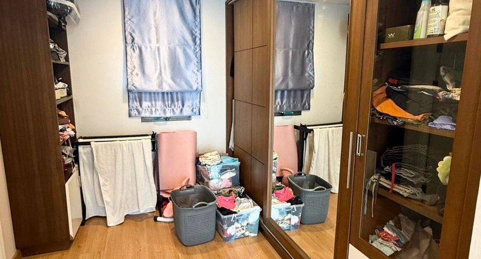 For rent そして for sale 4 ベッドルーム house in Suan Luang, Bangkok