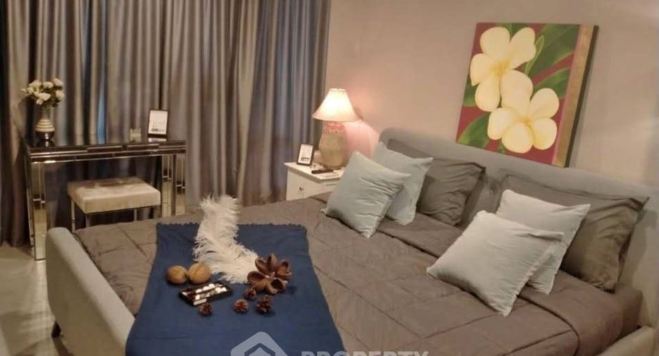 For sale 2 bedrooms condo in Khlong Toei, Bangkok