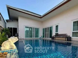 Villa en venta de 3 habitaciones en Bang Lamung, Chonburi