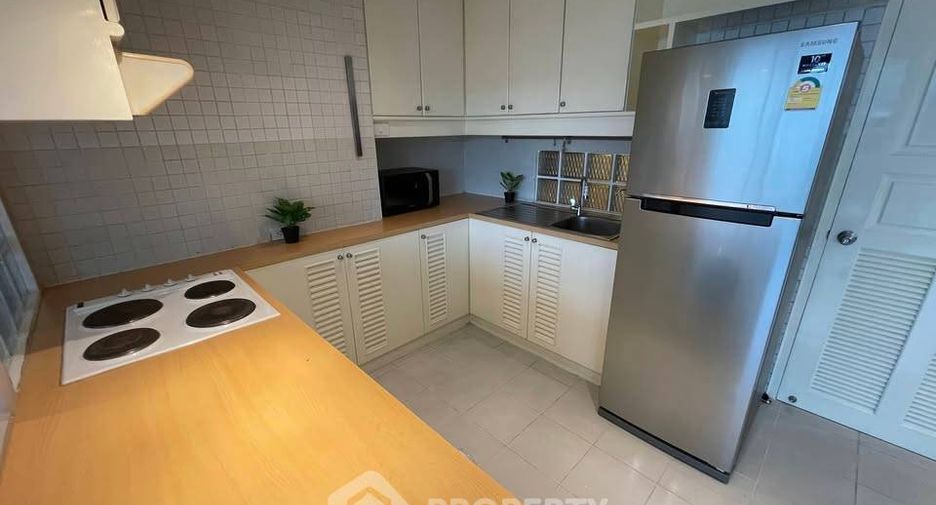 Wohnung zur Miete und zum Kauf mit 2 Zimmer in Watthana, Bangkok