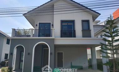 À vendre 4 chambres maison à Lat Krabang, Bangkok
