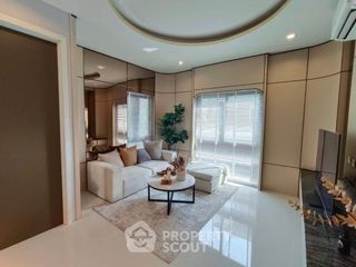 出售 4 卧室 独立屋 在 Lat Krabang, 曼谷