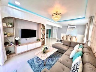 出售 3 卧室 独立屋 在 Bang Lamung, Chon Buri