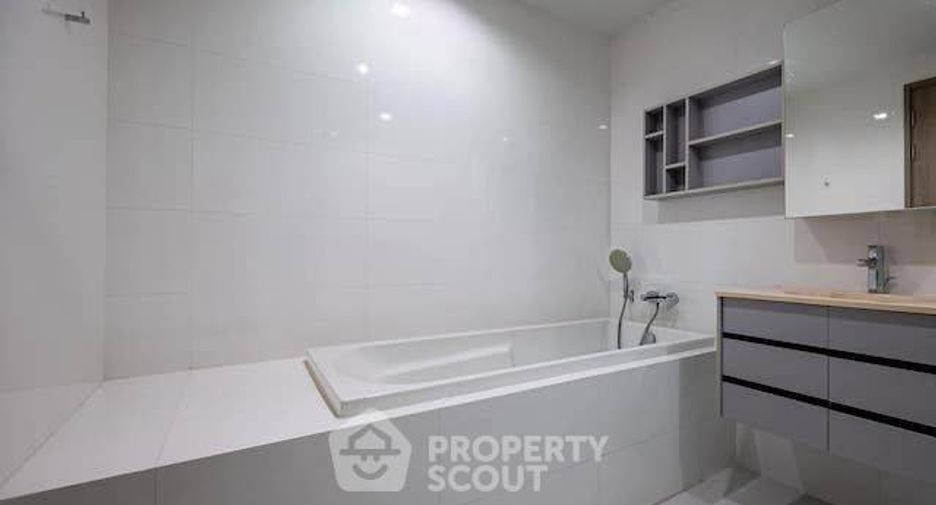 Wohnung zum Kauf mit 1 Zimmer in Watthana, Bangkok