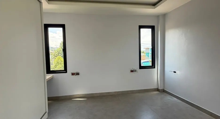 À vendre et à louer 2 chambres maison à Mueang Phuket, Phuket