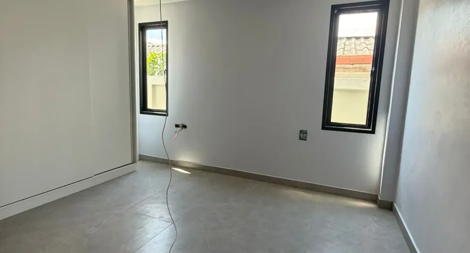 À vendre et à louer 2 chambres maison à Mueang Phuket, Phuket