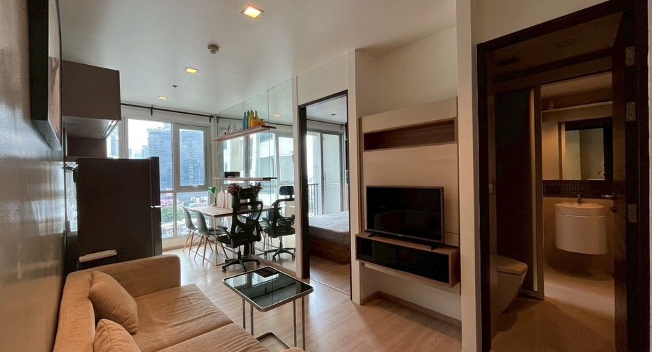 Wohnung zur Miete mit 1 Zimmer in Sathon, Bangkok