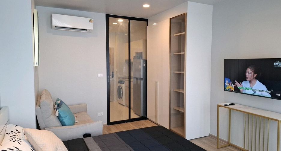 Wohnung zur Miete mit Studio in Khlong Toei, Bangkok
