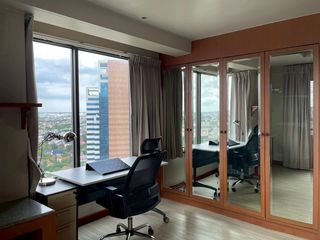 For rent 2 bedrooms condo in Suan Luang, Bangkok