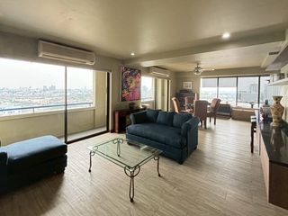 For rent 2 bedrooms condo in Suan Luang, Bangkok