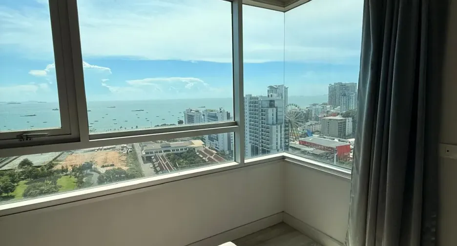 For sale 2 bedrooms condo in Bang Lamung, Chonburi