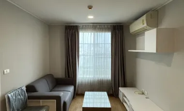 For rent 2 bedrooms condo in Pom Prap Sattru Phai, Bangkok