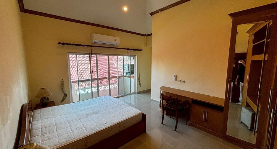 For rent 2 ベッドルーム condo in Watthana, Bangkok