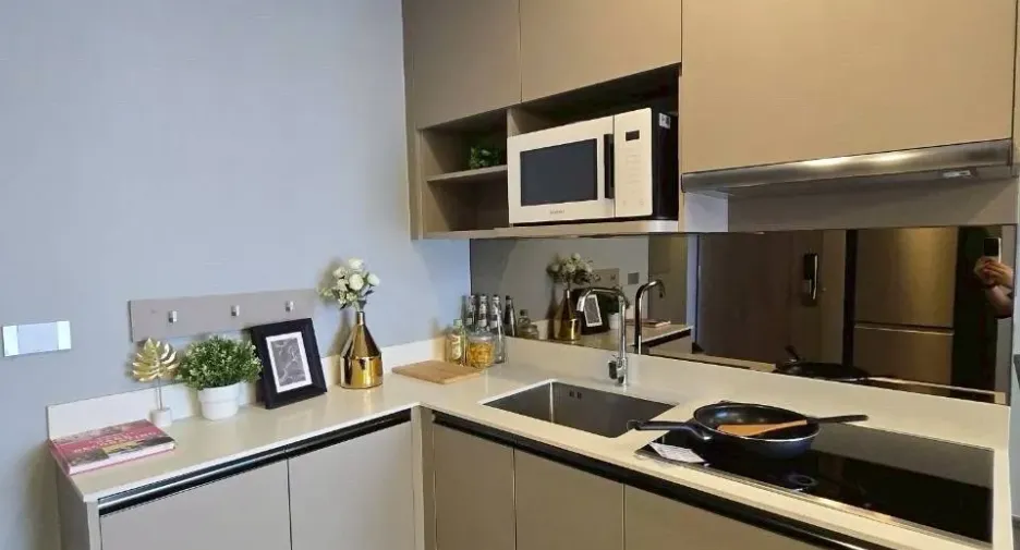 Wohnung zum Kauf und zur Miete mit 2 Zimmer in Khlong Toei, Bangkok