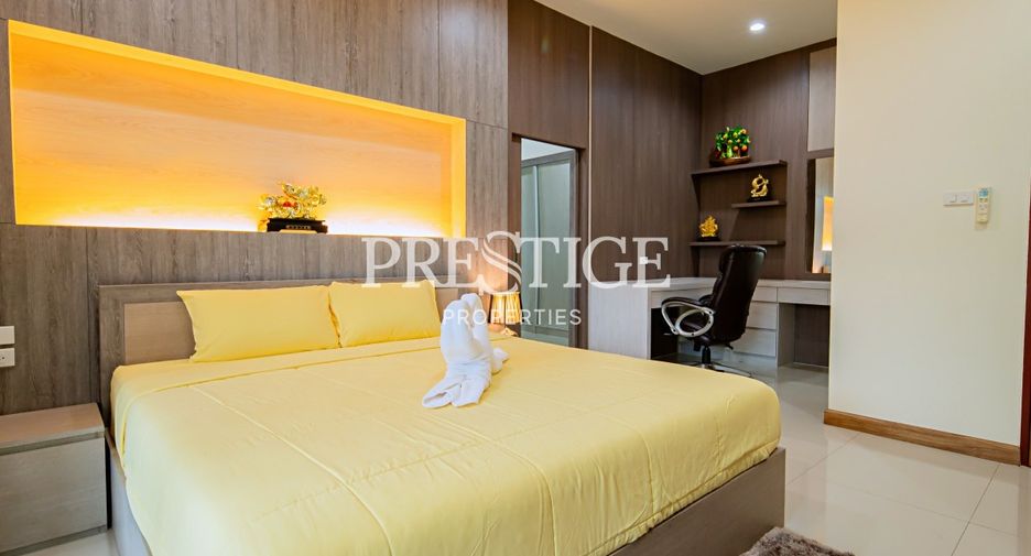 For rent 6 bedrooms house in East Pattaya, Pattaya