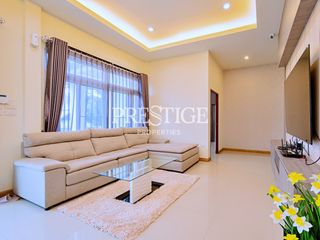 Haus zur Miete mit 6 Zimmer in Bang Lamung, Chonburi