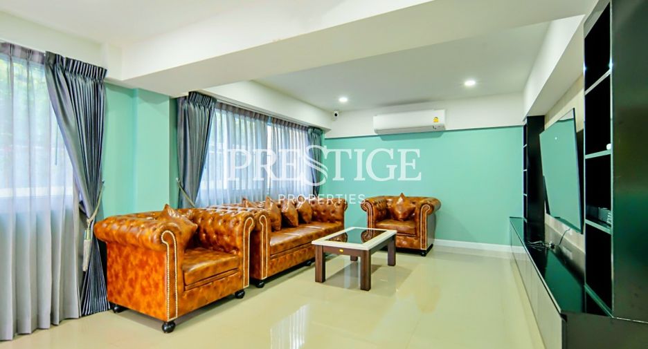 For rent 6 bedrooms house in East Pattaya, Pattaya