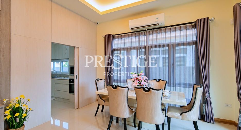 For rent 6 bedrooms house in East Pattaya, Pattaya