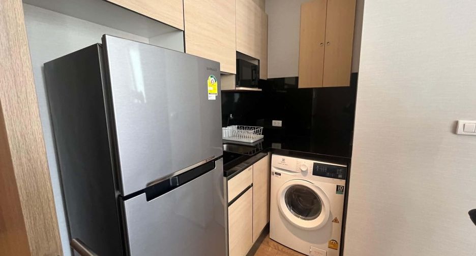 For rent 1 bed condo in Khlong Toei, Bangkok
