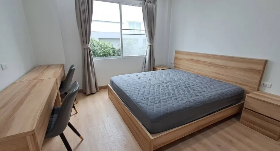 Villa en alquiler de 3 habitaciones en San Kamphaeng, Chiang Mai