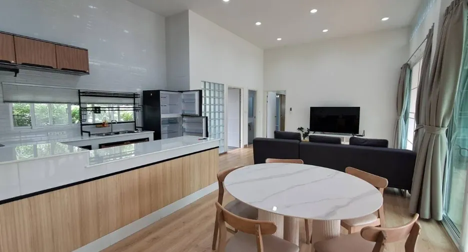 Villa en alquiler de 3 habitaciones en San Kamphaeng, Chiang Mai