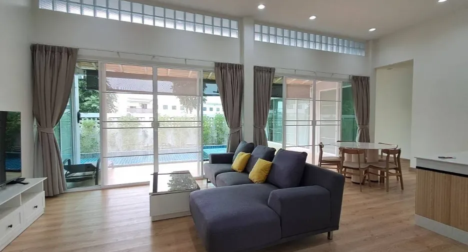 Villa en alquiler de 3 habitaciones en San Kamphaeng, Chiang Mai