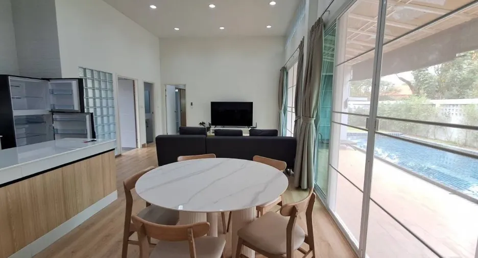 Villa en alquiler de 3 habitaciones en San Kamphaeng, Chiang Mai