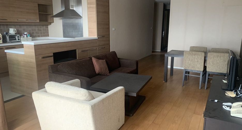 For rent 2 bedrooms condo in Watthana, Bangkok