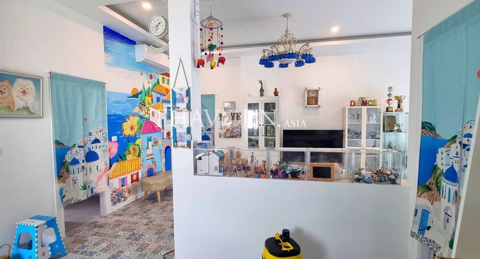 For sale 3 bedrooms house in East Pattaya, Pattaya