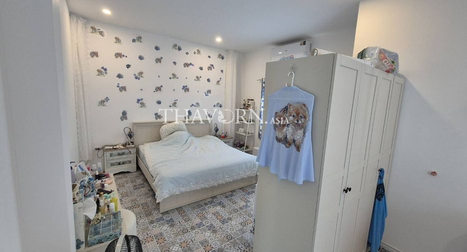 For sale 3 bedrooms house in East Pattaya, Pattaya