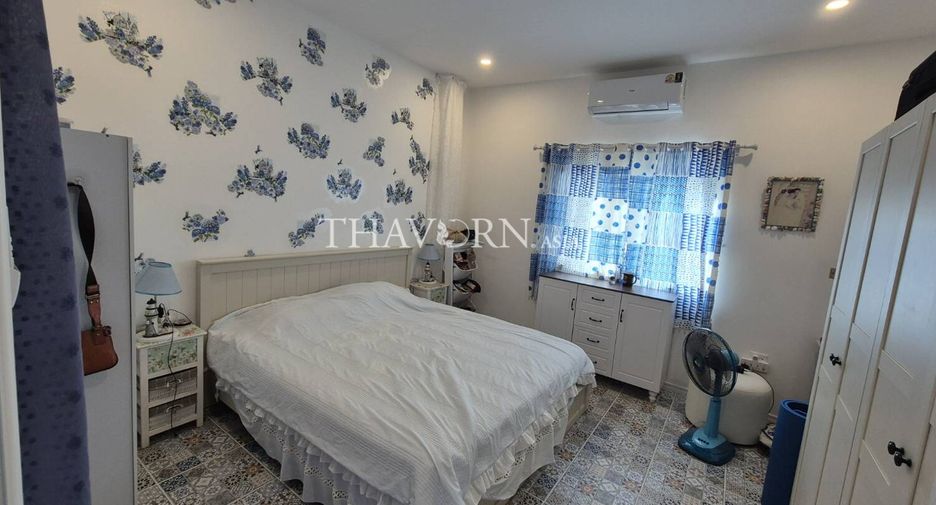 For sale 3 bedrooms house in East Pattaya, Pattaya
