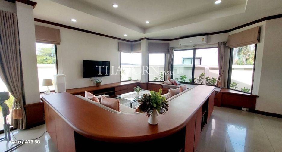For sale 3 bedrooms house in East Pattaya, Pattaya