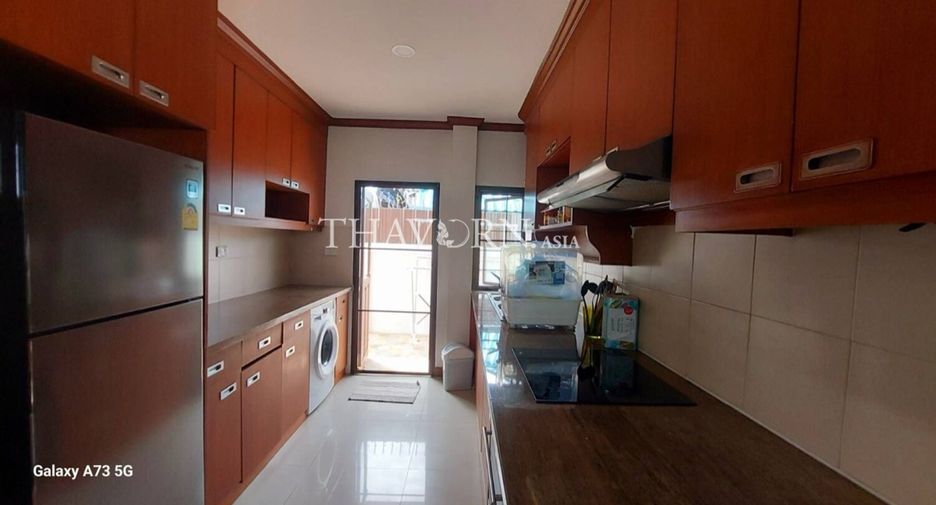 For sale 3 bedrooms house in East Pattaya, Pattaya