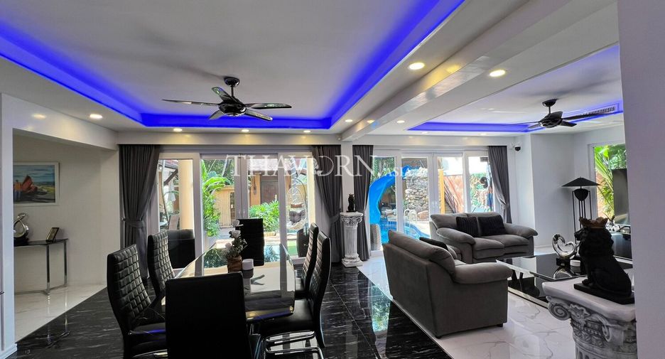 Haus zum Kauf mit 4 Zimmer in Bang Lamung, Chonburi
