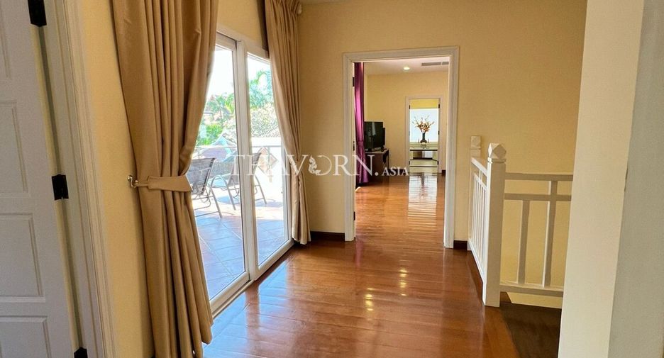 Haus zum Kauf mit 4 Zimmer in Bang Lamung, Chonburi
