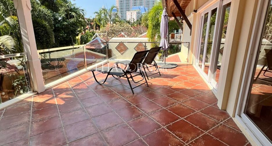 Haus zum Kauf mit 4 Zimmer in Bang Lamung, Chonburi