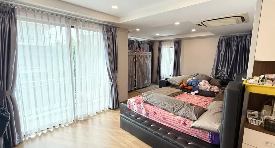 ขาย และ ให้เช่า 4 ห้องนอน บ้านเดี่ยว ใน สวนหลวง, กรุงเทพฯ