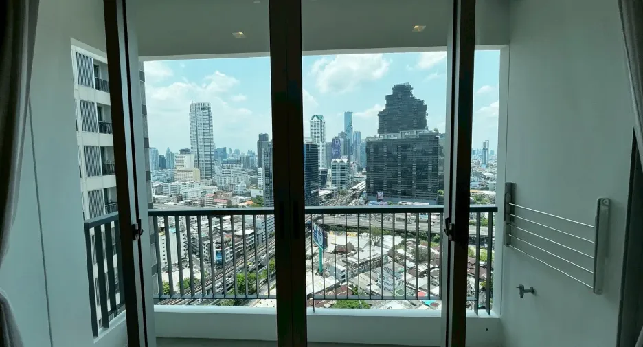 For rent 1 bed condo in Sathon, Bangkok