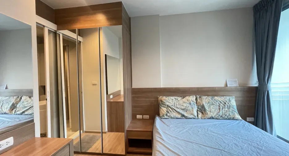 For rent 1 bed condo in Sathon, Bangkok