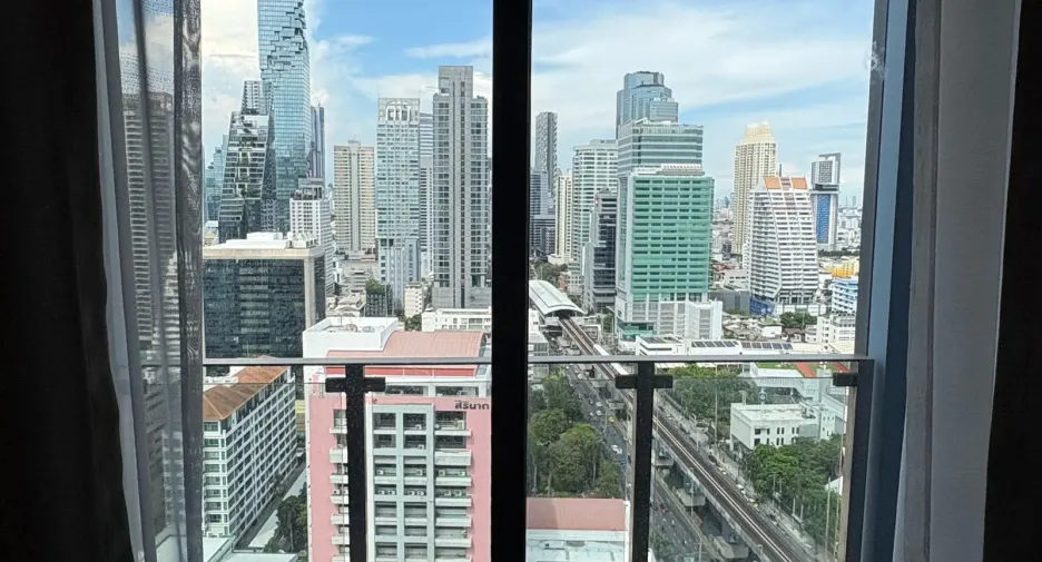 Wohnung zur Miete mit 2 Zimmer in Sathon, Bangkok
