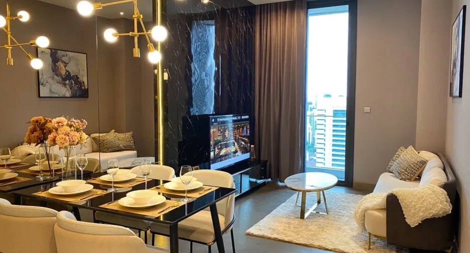 À louer 2 chambres condo à Watthana, Bangkok