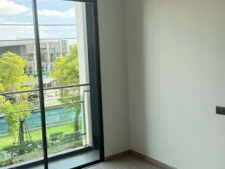 For rent 5 bedrooms house in Bueng Kum, Bangkok