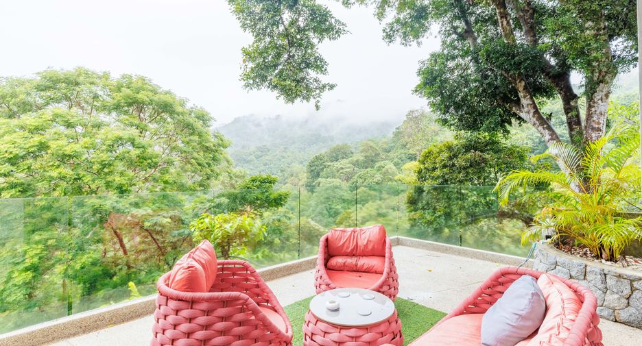 For sale 3 bedrooms condo in Kathu, Phuket