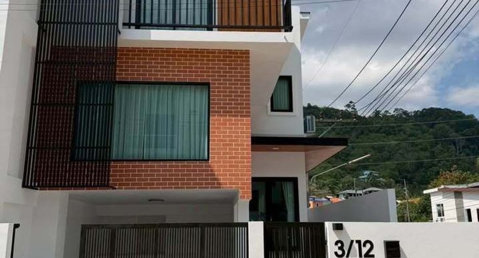 Reihenhaus zur Miete mit 3 Zimmer in Kathu, Phuket
