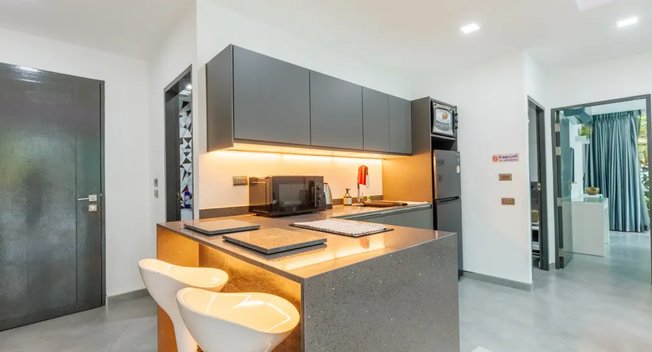For sale 2 bedrooms condo in Kathu, Phuket